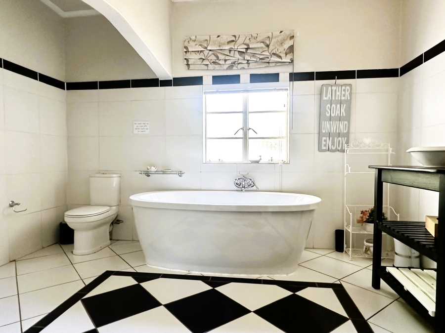 To Let 2 Bedroom Property for Rent in Riebeek Kasteel Western Cape